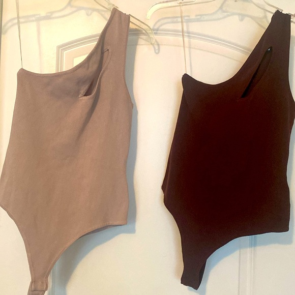 Never worn bodysuit set - Picture 1 of 5